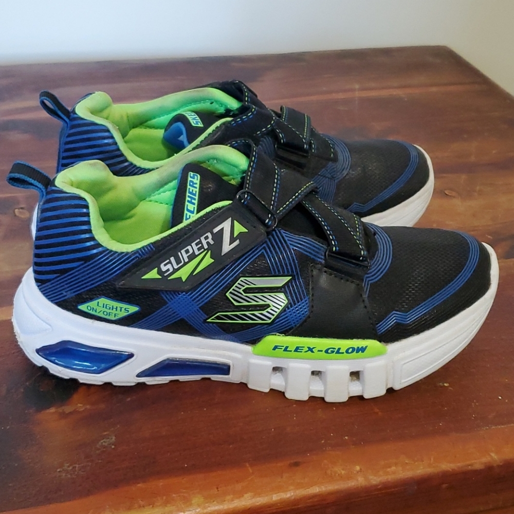Boys light up Z strap Skechers